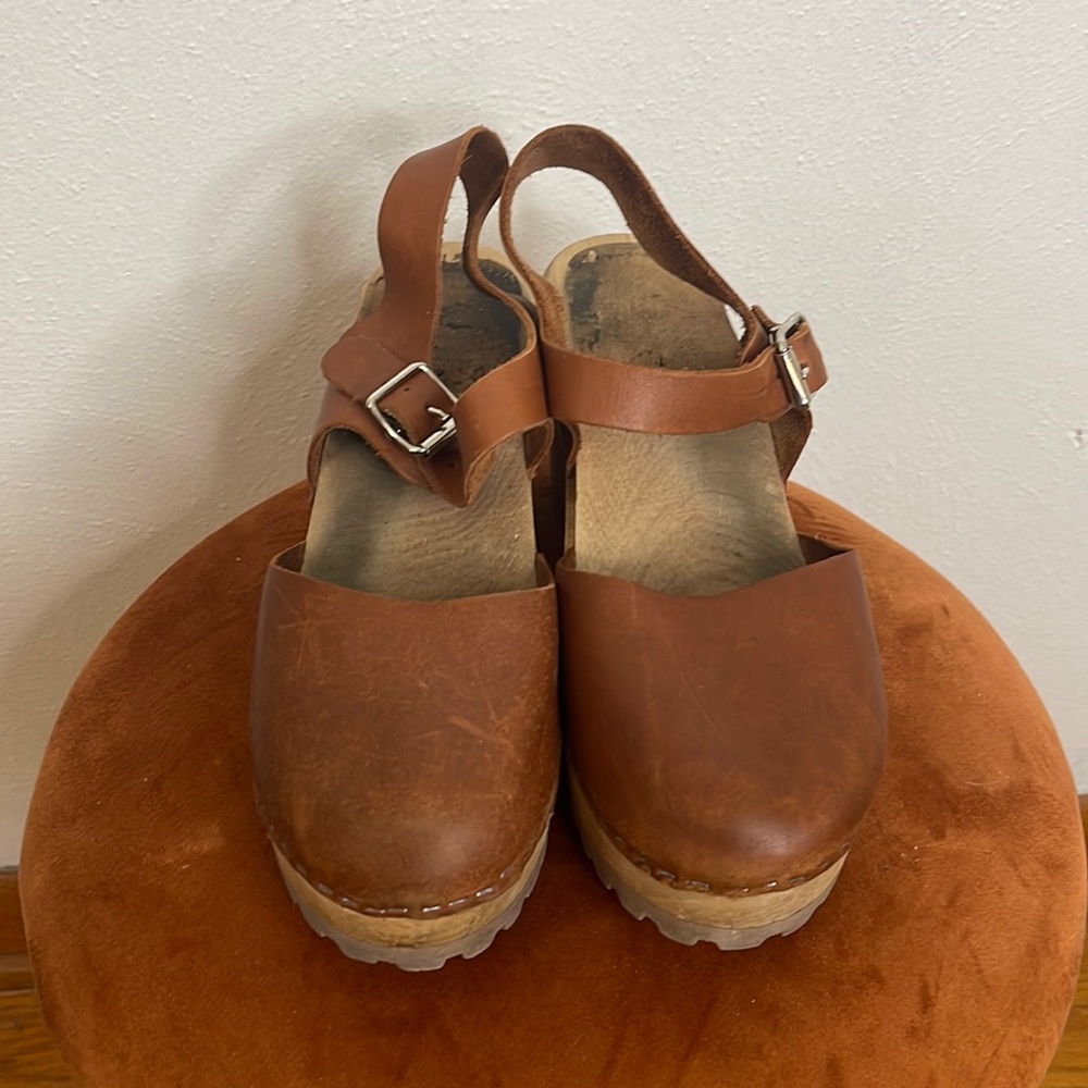 Mia Abba Clogs